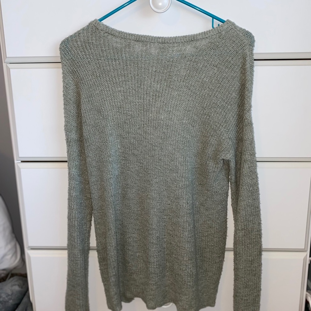 sweater - Picture 2 of 2